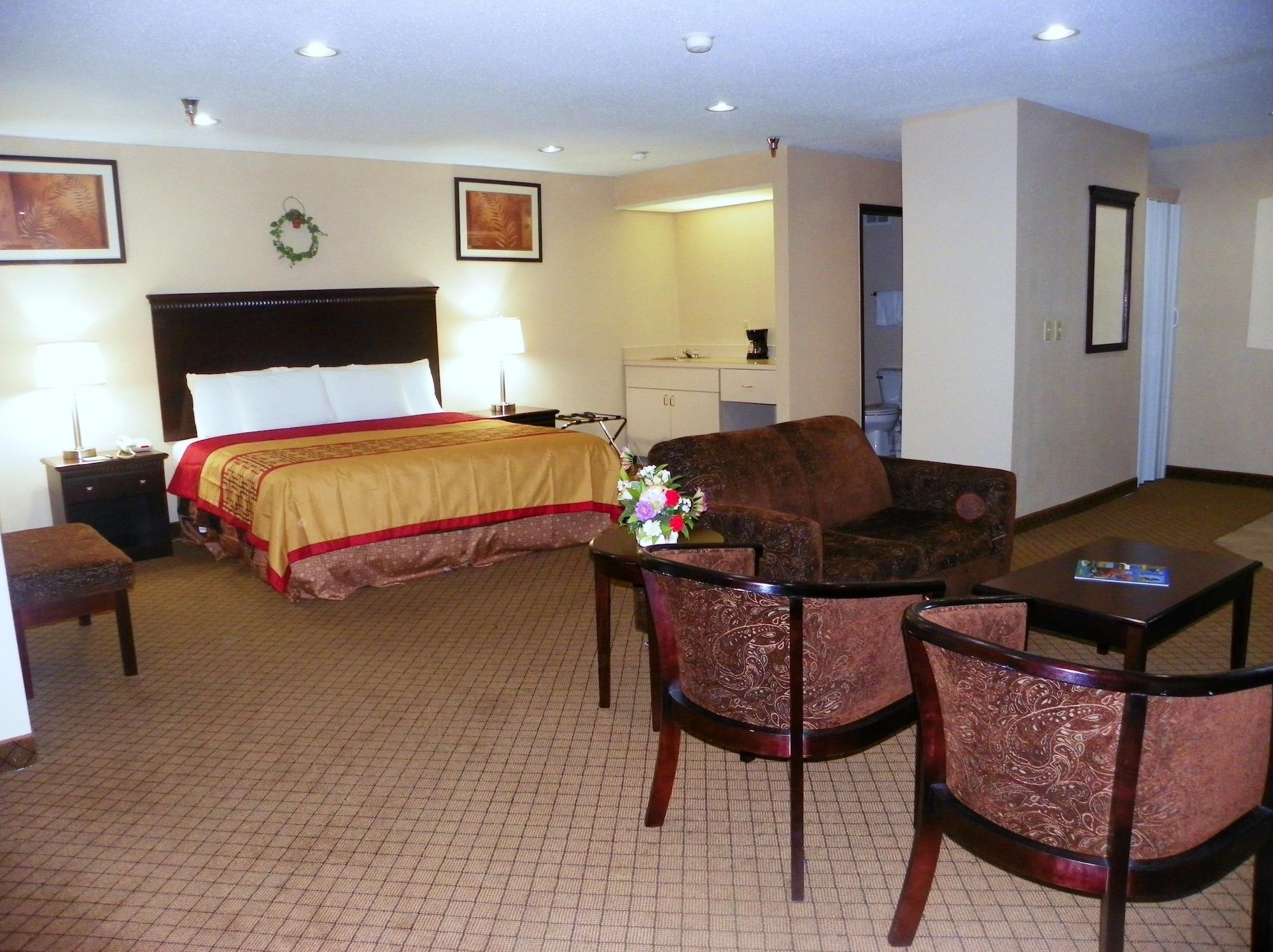 Royalton Inn & Suites Upper Sandusky ภายนอก รูปภาพ