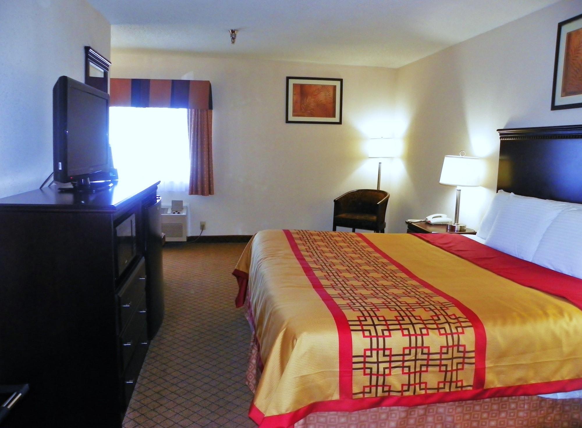 Royalton Inn & Suites Upper Sandusky ภายนอก รูปภาพ