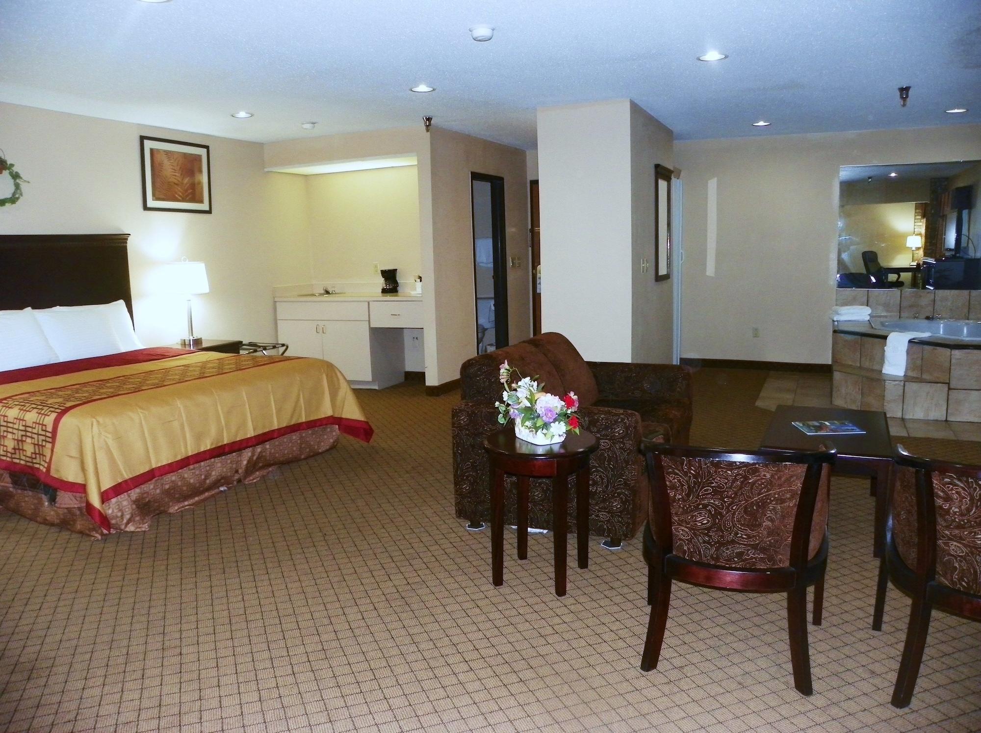 Royalton Inn & Suites Upper Sandusky ภายนอก รูปภาพ
